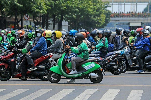 Quels sont les impacts des véhicules autonomes sur l'emploi dans le secteur des transports ?